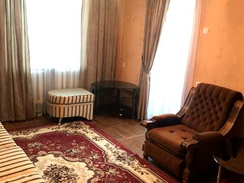 квартира за адресою Євгена Чикаленка вул., 76б