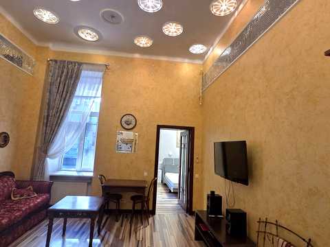 квартира за адресою Одеса, Дерибасівська вул., 12