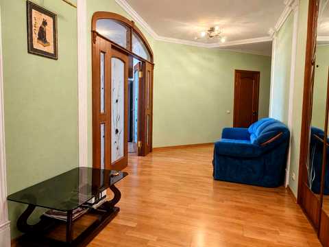 квартира по адресу Голосеевская ул., 13-А