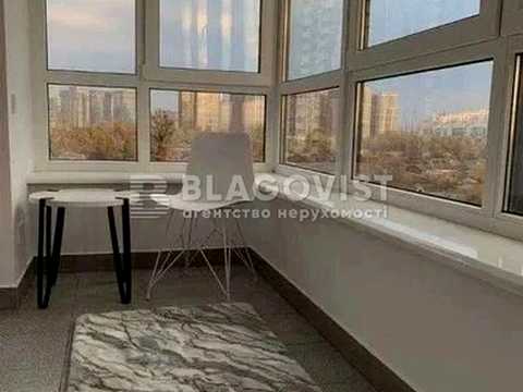 квартира за адресою Зарічна вул., 3-А