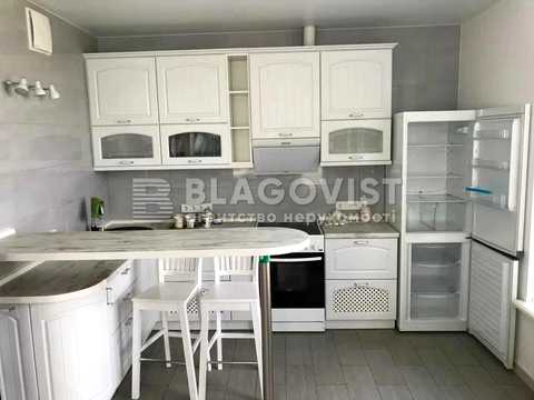квартира за адресою Зарічна вул., 3-А