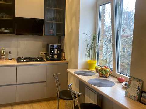 квартира за адресою Джона Маккейна вул. (Івана Кудрі), 18
