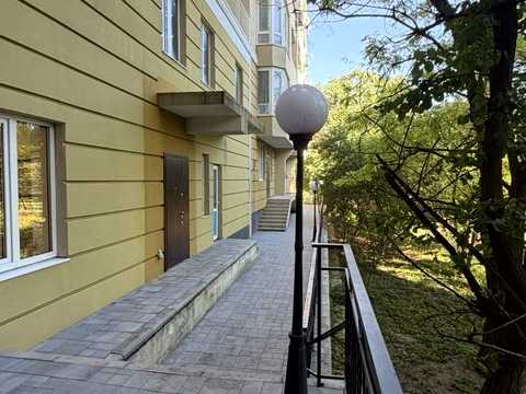комерційна за адресою Одеса, Сонячна вул., 4