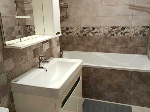 квартира за адресою Регенераторна вул., 4 к15