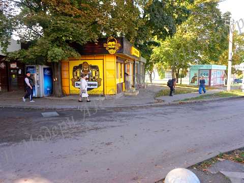 комерційна за адресою Харків, Тракторобудівників просп., 92а