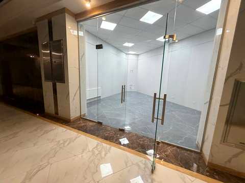комерційна за адресою Глибочицька вул., 73