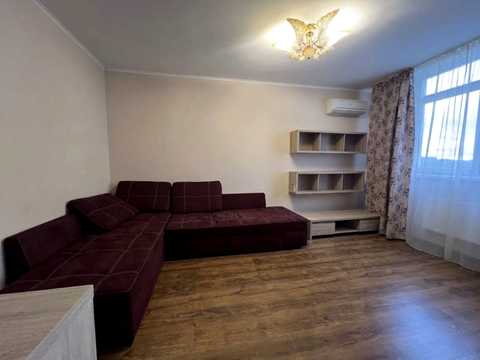 квартира за адресою Воскресенська вул., 16-Б