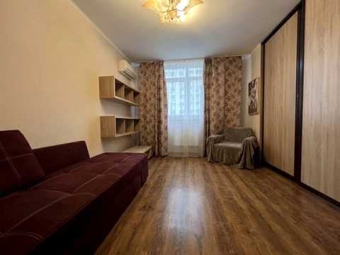 квартира за адресою Воскресенська вул., 16-Б