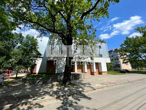 комерційна за адресою Синьоозерна вул., 6