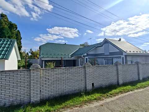 дом по адресу Героїв Майдану, 60