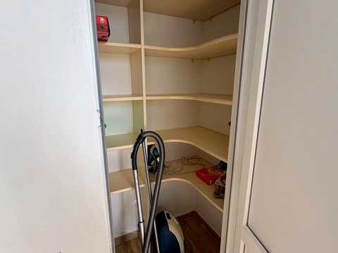 квартира по адресу Карла Мікльоша ул., 5