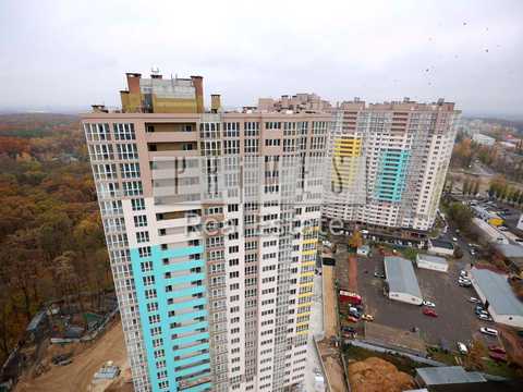комерційна за адресою Академіка Заболотного вул., 15