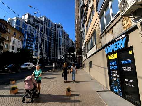 комерційна за адресою Золотоустівська вул., 26