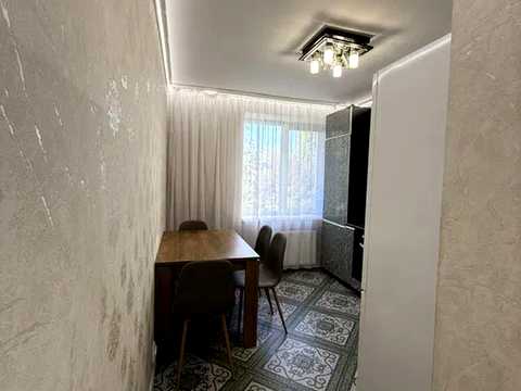 квартира за адресою Боголюбова вул., 37