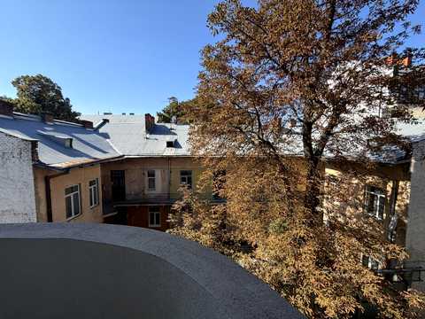 квартира за адресою Богдана Хмельницького вул., 76