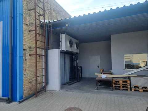комерційна за адресою Новопирогівська вул., 62А