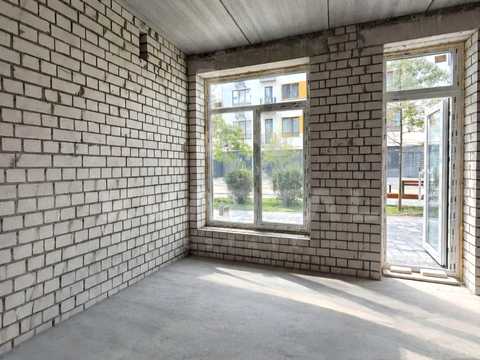 1878216673786343