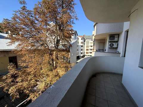 квартира за адресою Богдана Хмельницького вул., 76