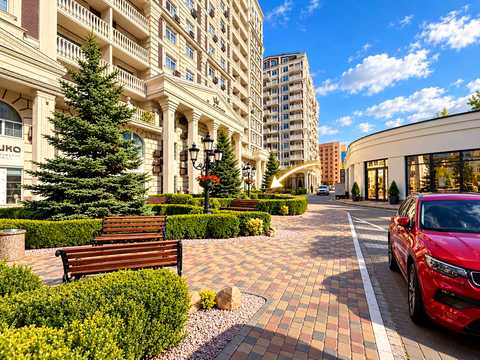 коммерческая по адресу Михаила Максимовича ул. (Онуфрія Трутенка), 28-Е