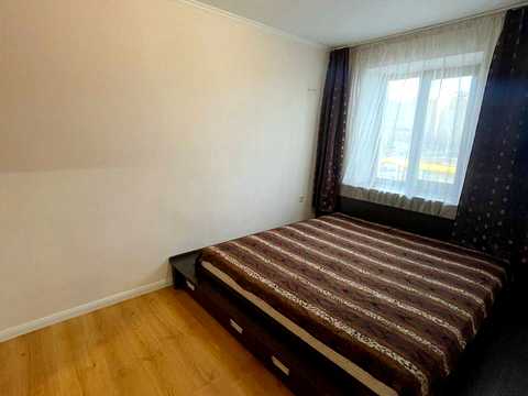 квартира за адресою Леоніда Каденюка просп. (Юрія Гагаріна), 20А