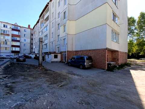 комерційна за адресою Романа Шухевича вул. (Курчатова), 6/2A