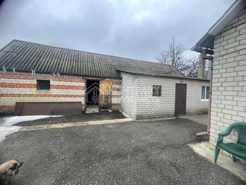 будинок за адресою с-ще. Санжари, Абрикосова вул., 1
