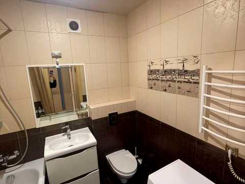 квартира за адресою Слави бульв., 45-Д