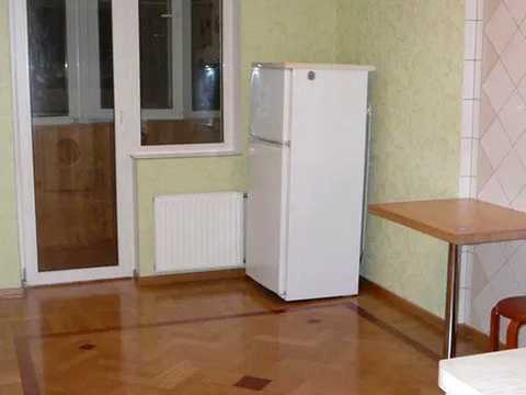 квартира за адресою Івана Крамського вул., 9