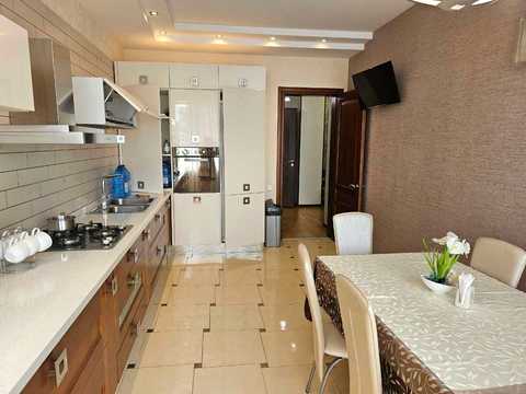 квартира за адресою Сонячна вул., 1б
