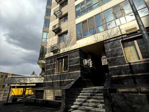 комерційна за адресою Київ, Патріарха Мстислава Скрипника вул. (Миколи Островського), 40