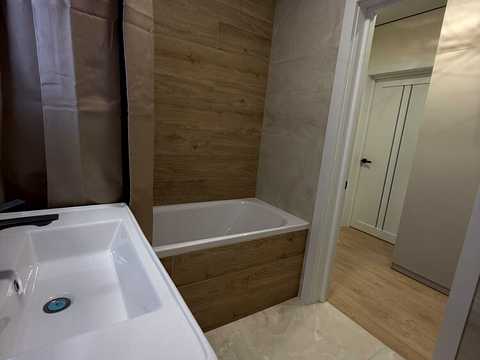 квартира за адресою Олени Теліги вул., 18