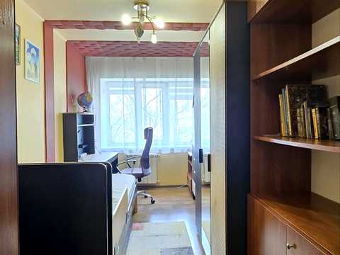 квартира за адресою Листопадна вул., 8