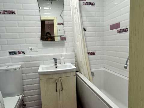 квартира за адресою Середньофонтанська вул., 35