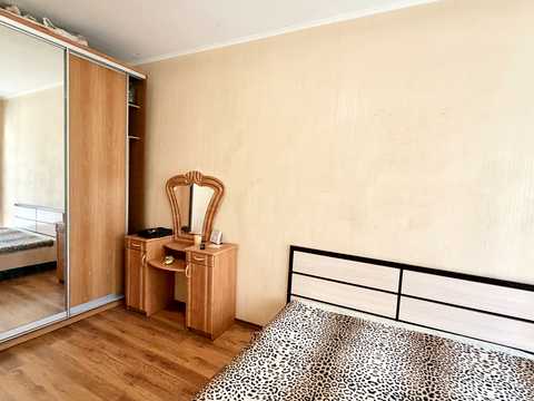 квартира за адресою Богдана Хмельницького вул., 25