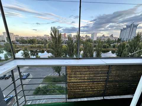квартира за адресою Ентузіастів вул., 3