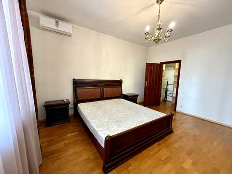 квартира за адресою Лесі Українки бульв., 7-Б