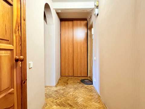 квартира за адресою Київ, Ореста Левицького вул. (Академіка Курчатова), 23