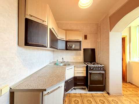 квартира за адресою Київ, Ореста Левицького вул. (Академіка Курчатова), 23