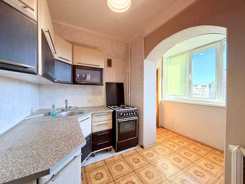 квартира за адресою Київ, Ореста Левицького вул. (Академіка Курчатова), 23