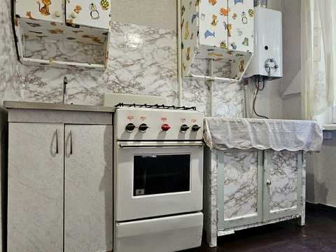 квартира за адресою Дніпро, Квартальна вул. (Гладкова), 32