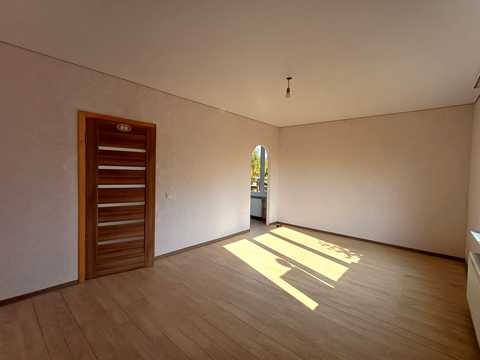 квартира за адресою Садовського вул., 79