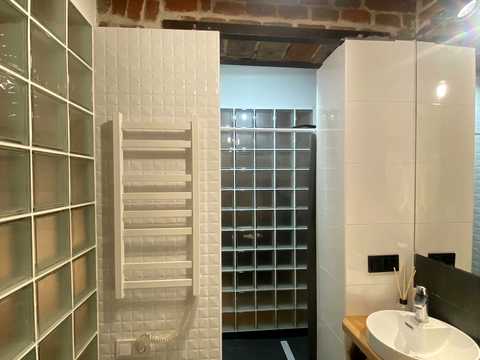 квартира за адресою Магазинова вул., 3