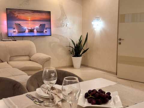 квартира за адресою Миколи Ващука вул. (Квятека), 20б