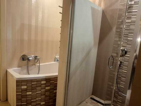 квартира за адресою Миколи Ващука вул. (Квятека), 20б