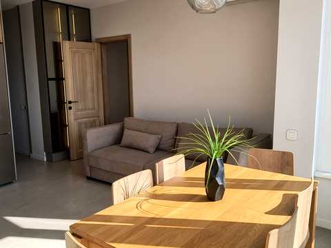 квартира за адресою Каховська вул., 62