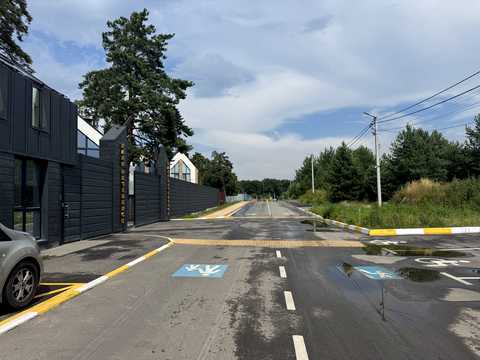 участок по адресу Петра Дорошенка ул.