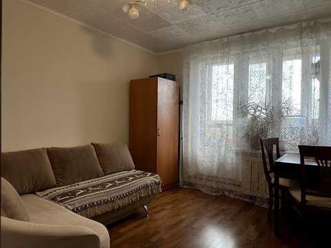 квартира по адресу Николая Ушакова ул., 4
