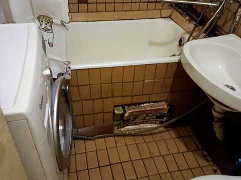 квартира за адресою Верховинна вул., 8