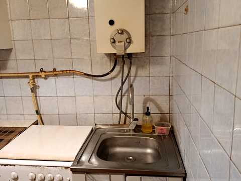 квартира за адресою Верховинна вул., 8