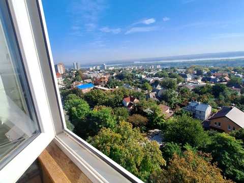 квартира за адресою Лабораторна вул., 46